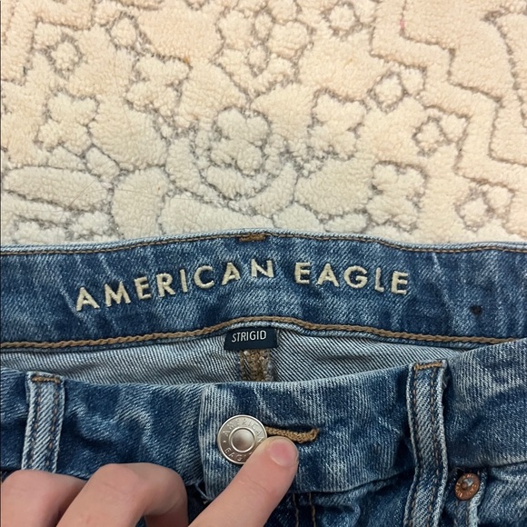 American Eagle Outfitters Women's Strigid Curvy High Waisted Stovepipe Jeans - Picture 2 of 10